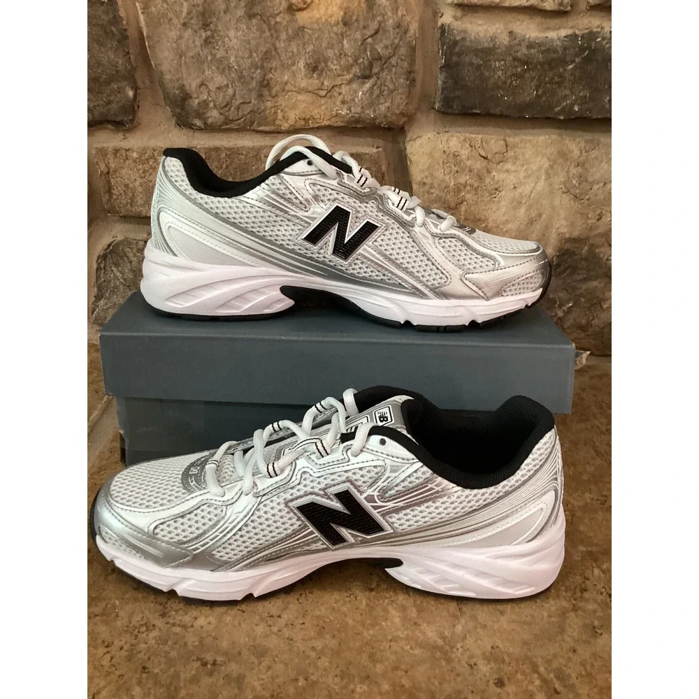 New Balance 740 Running Shoes White Black Silver Size Mens 8 Womens 9.5